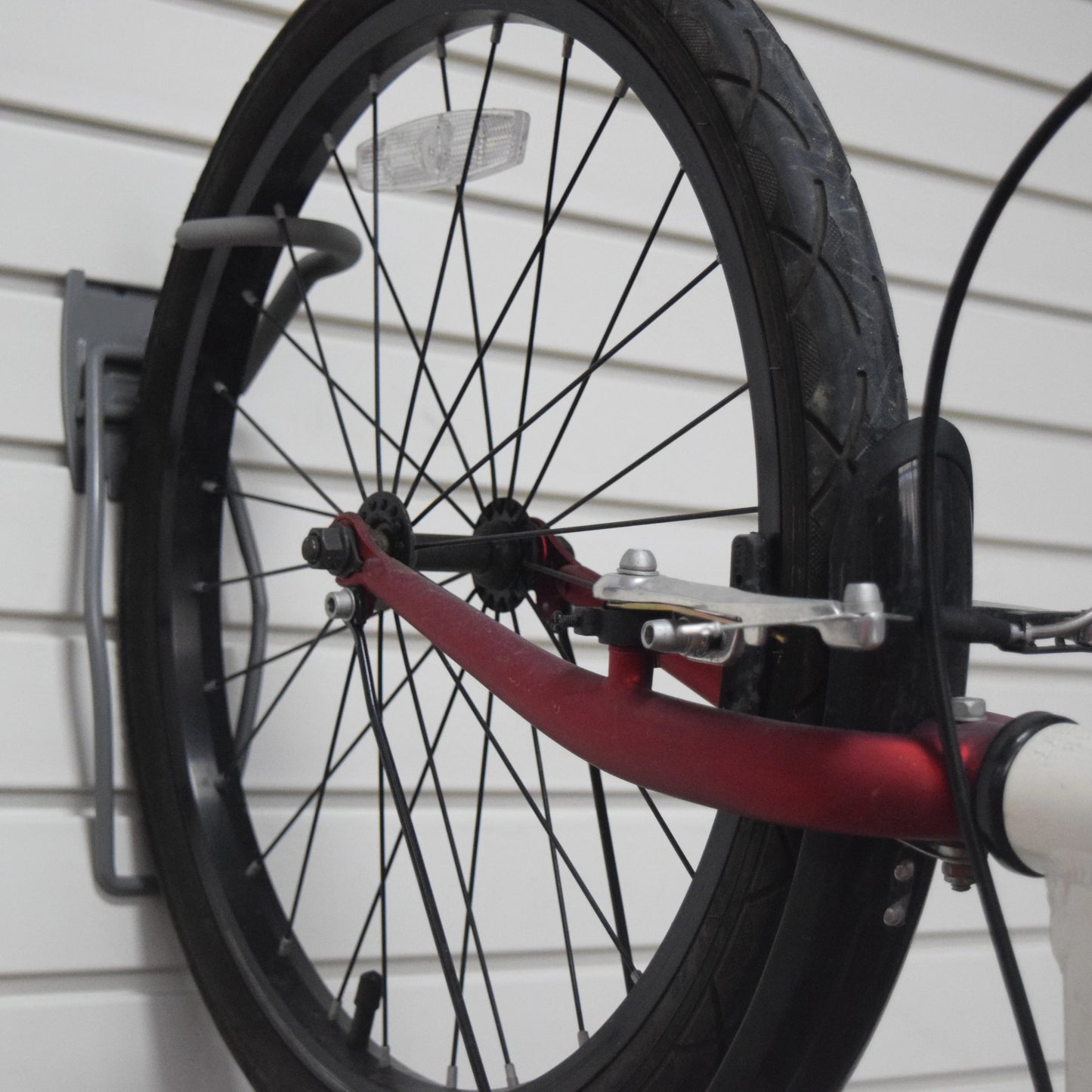 Bike Loop Slatwall Hook – Grey Steelmates