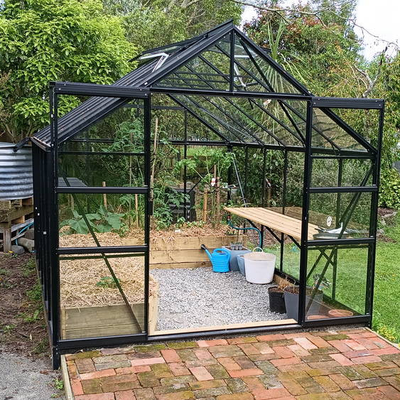 Glasshouse 4mm toughened glass 2570 x 3830 x 2320mm  steelmates