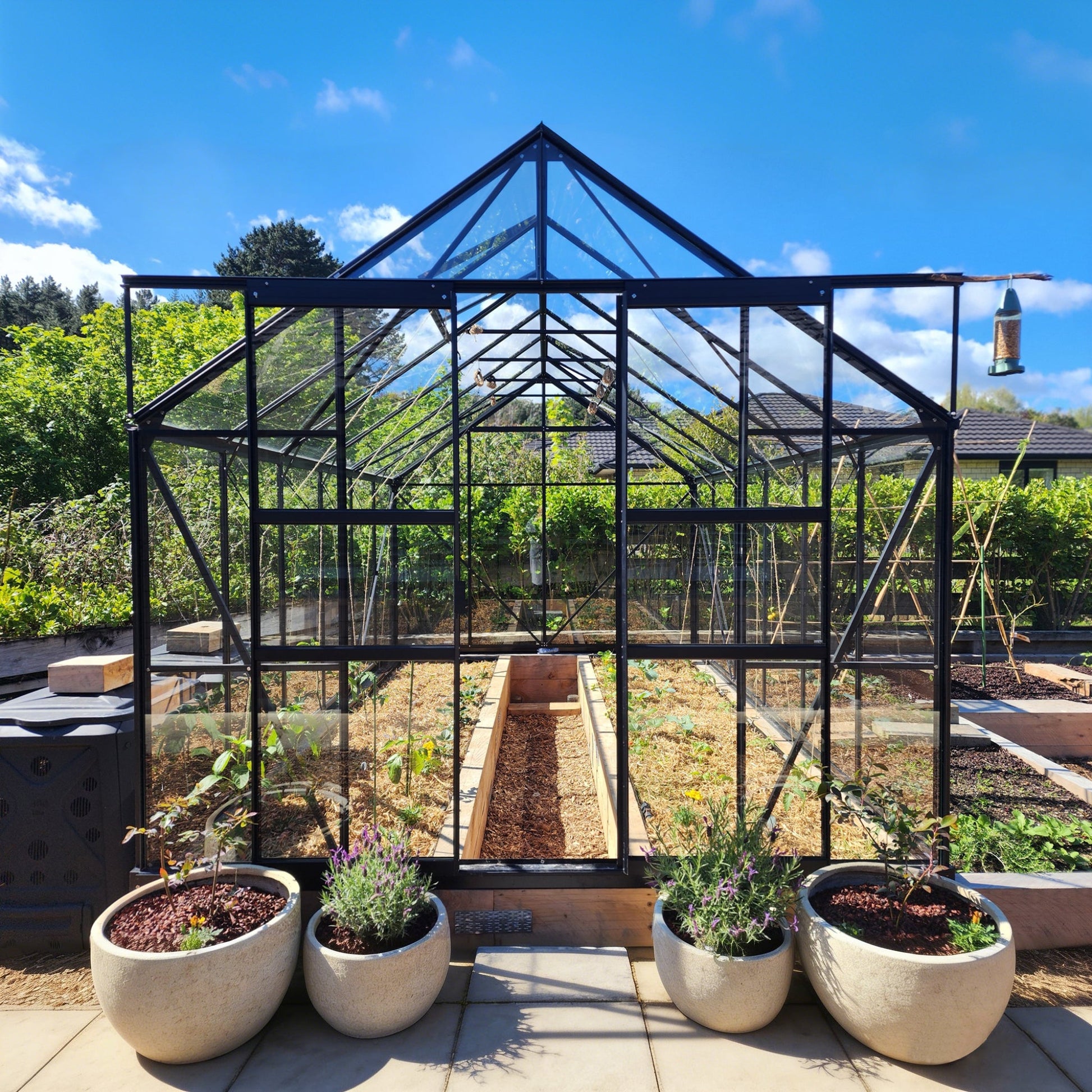 Glasshouse 4mm toughened glass 2570 x 3830 x 2320mm  steelmates