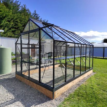Glasshouse 4mm toughened glass 2440 x 3040 x 2340mm