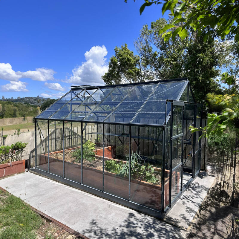 Glasshouse 4mm toughened glass 2440 x 3640 x 2340mm  steelmates