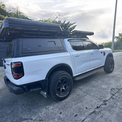 STAINLESS STEEL TRUCK CANOPY FOR TOYOTA HILUX 2024 With Dog Window